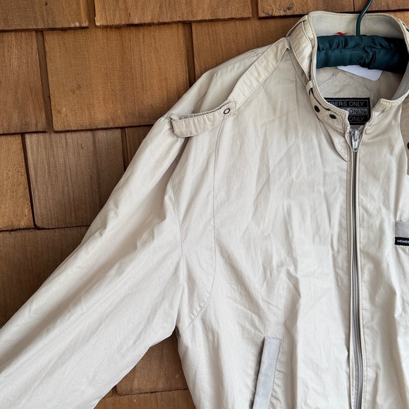 Members Only Light Beige Windbreaker - Picture 4 of 6
